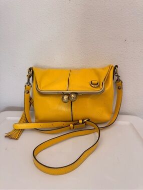 Patricia Nash Leather Kiss Lock Crossbody